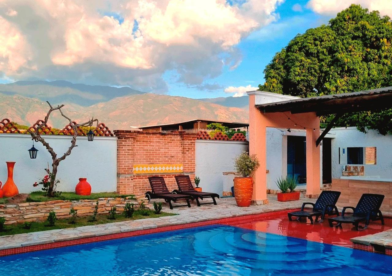 Hotel Santa Barbara Colonial - Santa Fe De Antioquia Buitenkant foto
