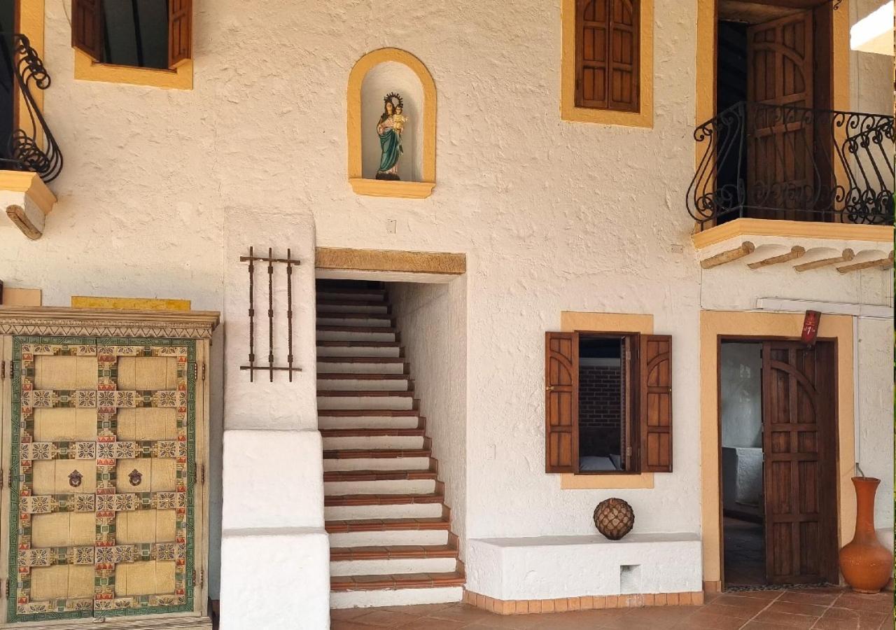 Hotel Santa Barbara Colonial - Santa Fe De Antioquia Buitenkant foto